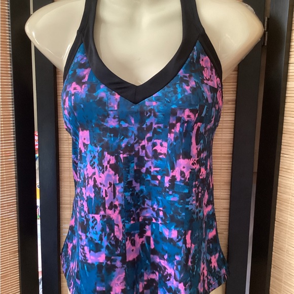 Nike Other - 🌊 NIKE Swim top tankini Sz S athletic swimsuit halter top NWOT